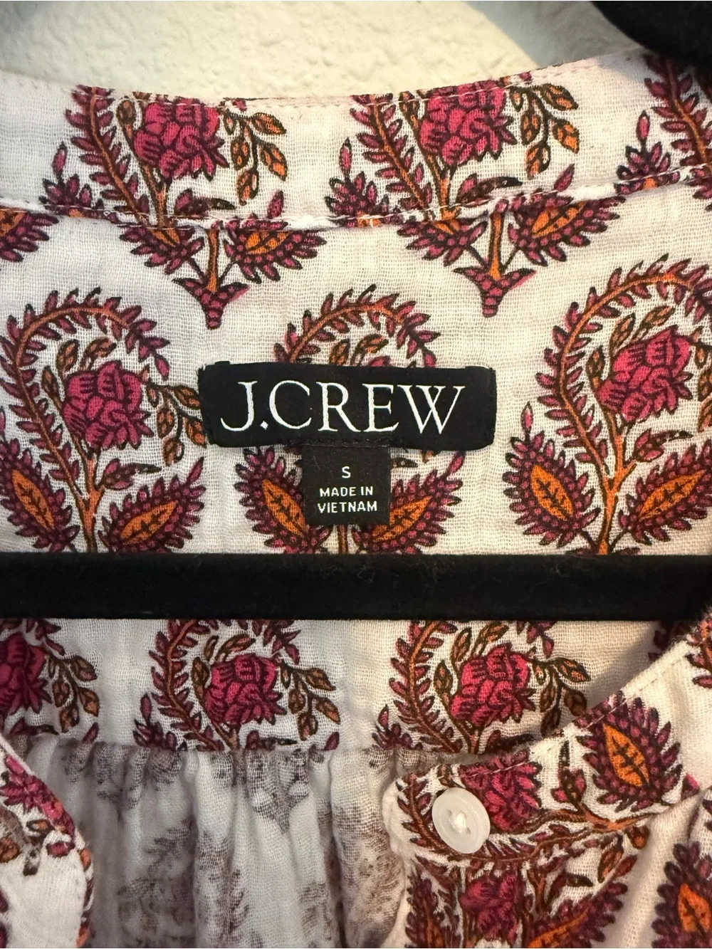 J.Crew Sleeveless Cotton Blouse in White with Burgundy Print, Cora Top